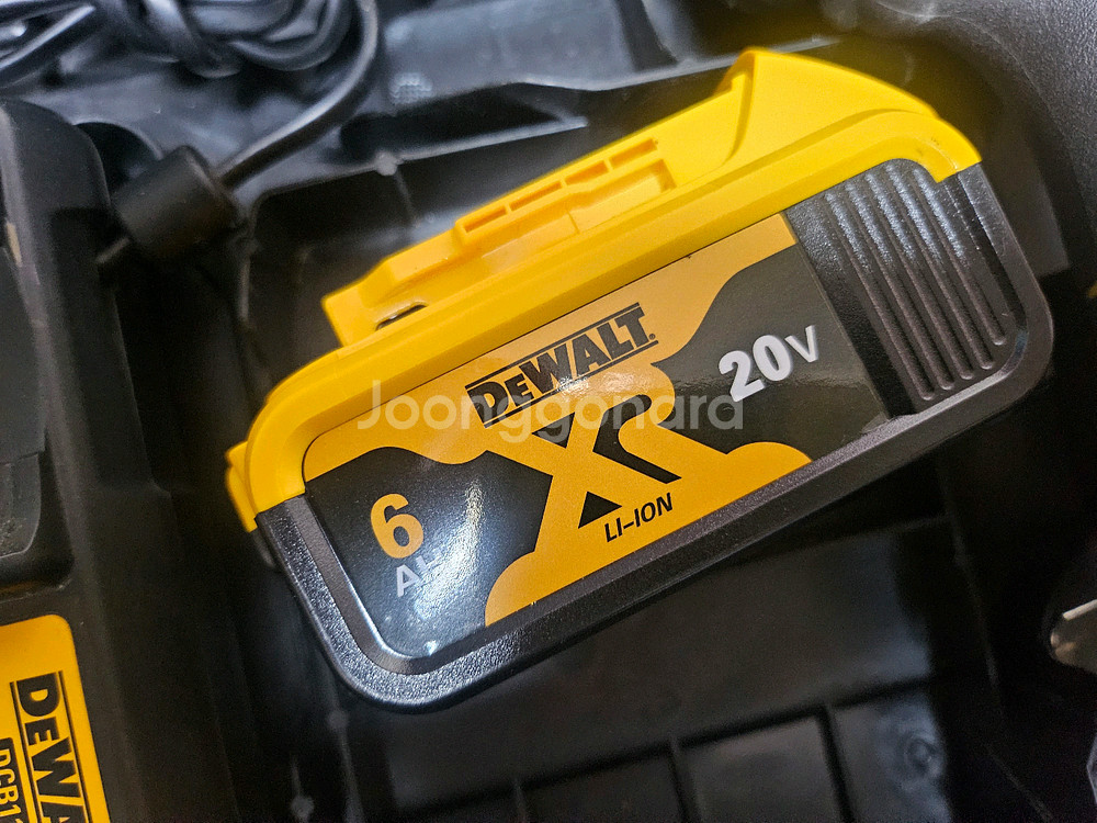 디월트 DCF845 충전 임팩 드라이버 드릴 세트--4