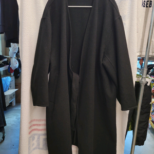 유니클로& 띠어리 롱자켓 여성 M. 훨 크게나왔슴