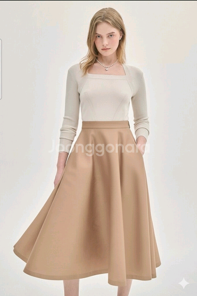 오브제 스퀘어넥 니트블록 플레어 롱원피스 55사이즈--0