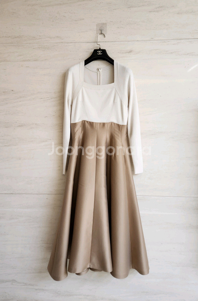 오브제 스퀘어넥 니트블록 플레어 롱원피스 55사이즈--4