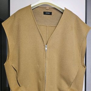 한섬 시스템 캐시미어블렌드 캡슬리브집업베스트 & 넥워머 55사이즈
