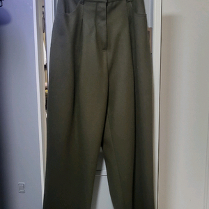 아크네 스튜디오 카키색 와이드 팬츠36