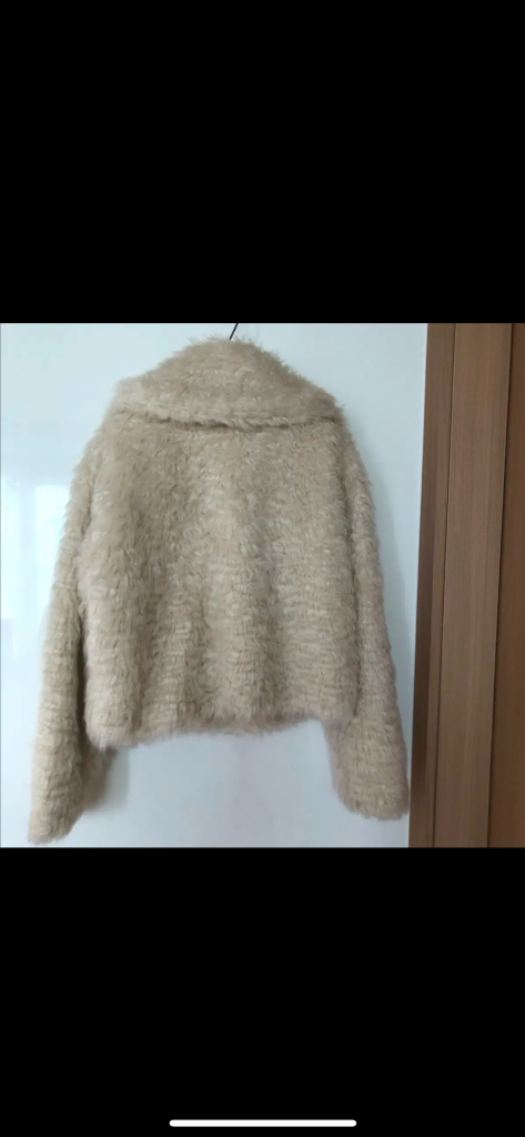 모네마켓 베지터블 미니 퍼 자켓 퍼피 부클 출근룩 코트 양털 이미지