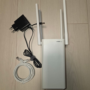 IPTIME 아이피타임 AX2004M 공유기 4만 팝니다. 이미지
