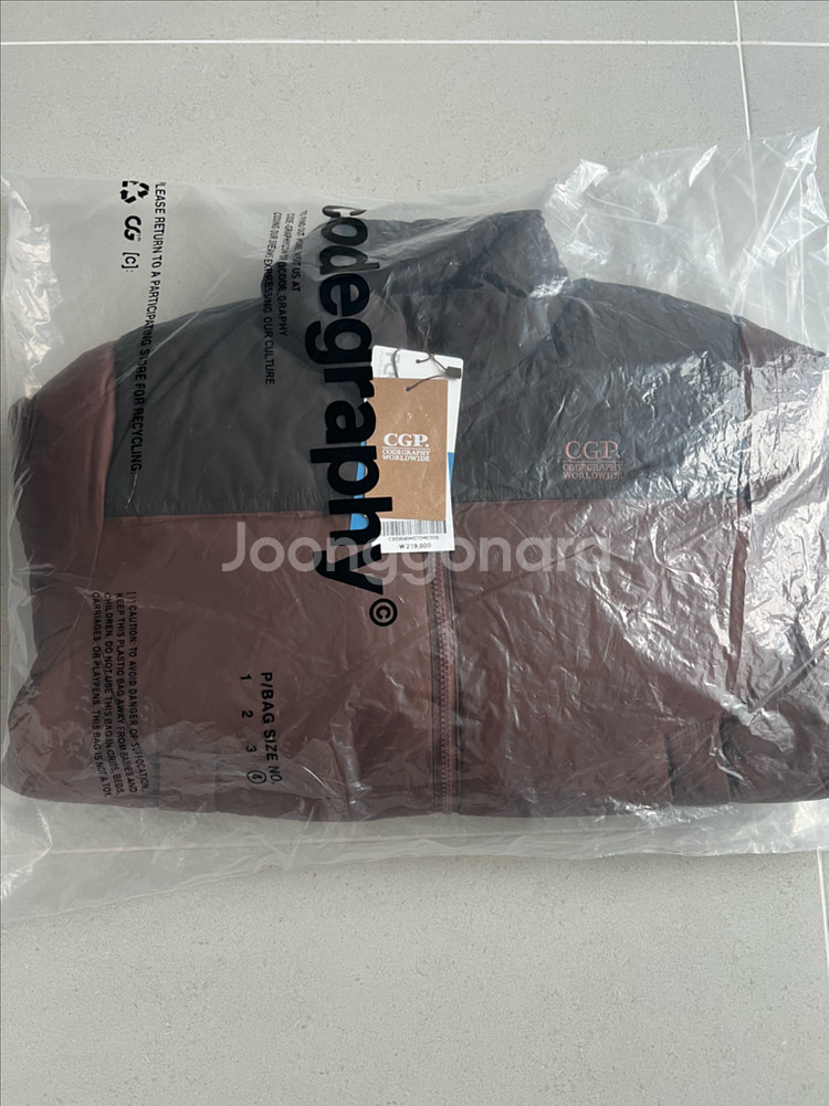 코드그라피 여성용 RDS 오리털 덕다운 자켓 새상품 팝니다--5