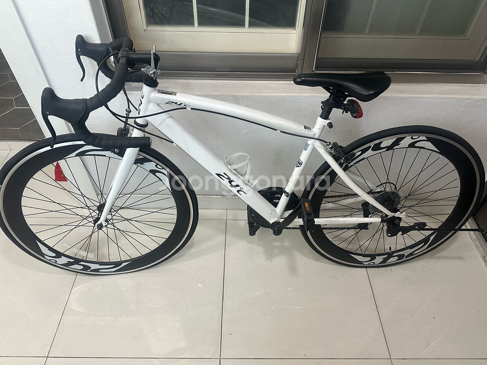 24도 화이트 자전거--4