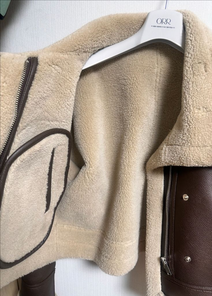 1회착용)B.quiet 브라운 무스탕 자켓(리버시블)--5