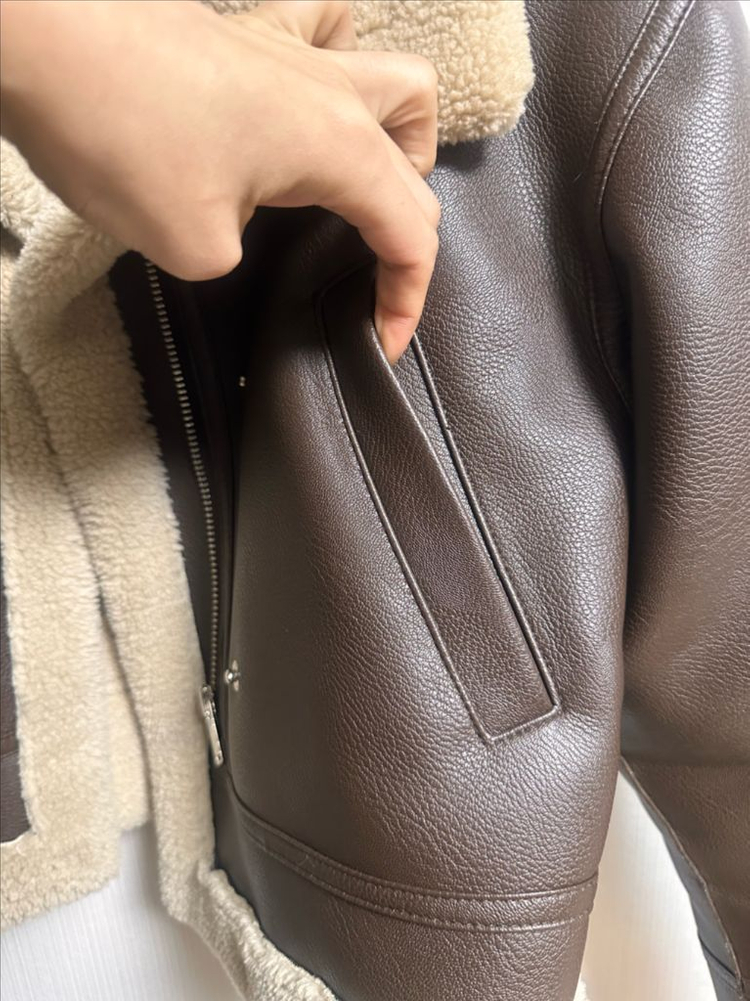 1회착용)B.quiet 브라운 무스탕 자켓(리버시블)--6