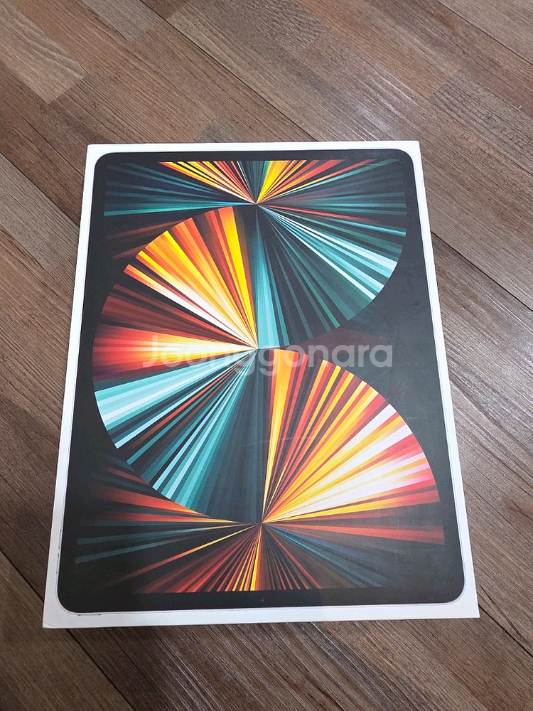 애플 아이패드프로 12.9 5세대 128g 셀룰러 실버 리퍼 미사용/애케플26.4.2--0