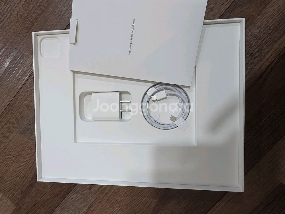 애플 아이패드프로 12.9 5세대 128g 셀룰러 실버 리퍼 미사용/애케플26.4.2--2