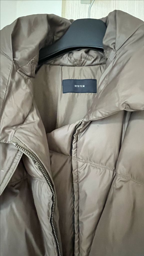 시스템패딩 점퍼 이미지