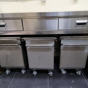 업소용 스테인리스 주방 개량 작업대(sus304, 1350*700) 및 개량통 3개