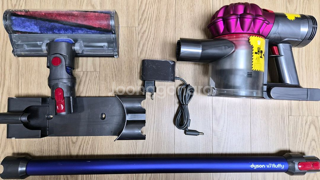 깨끗하게 세척한 다이슨 청소기 V7(18분 연속동작)--0