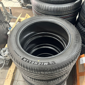 bmw x3 g45 출고타이어 / 미쉐린 e-PRIMACY 245/50/R19타이어 380km 주행 임판급