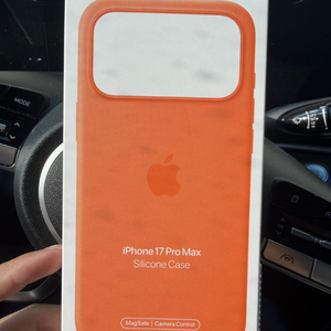 아이폰 17프로맥스 실리콘케이스 오렌지