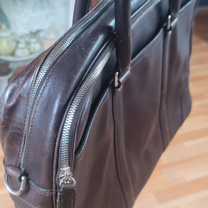 [COACH] 진짜 찐 레어템! 두껍고 질긴 천연 가죽 빈티지 서류 가방 (단종)1. 이 가방을 소장해야 하는 이