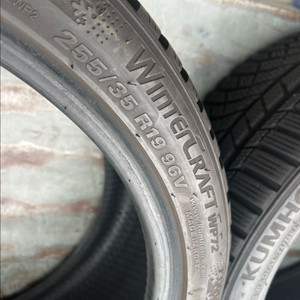 윈터타이어 금호 윈터크래프트 WP72 19인치