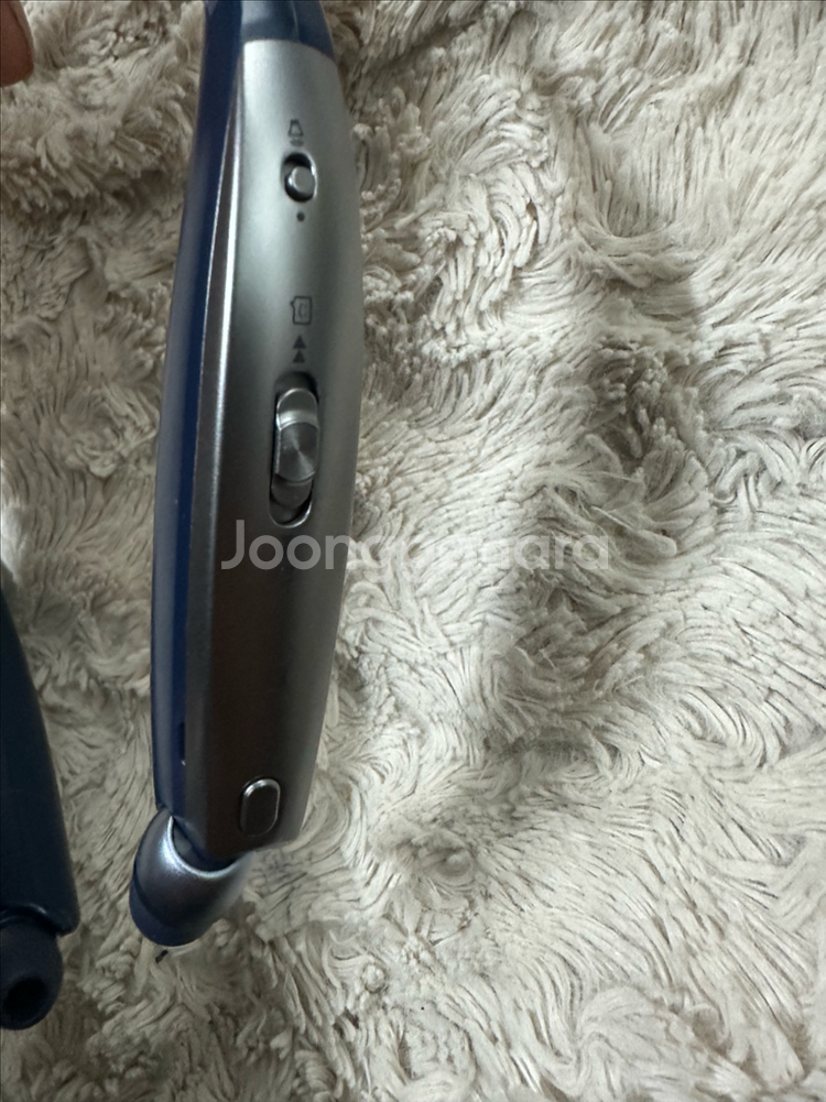 LG TONE+ HBS-820S 블루투스 이어폰 판매합니다--4