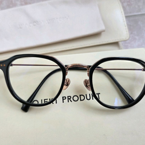 프로젝트 프로덕트 블랙/골드 안경