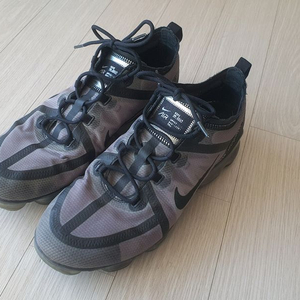 나이키 에어 베이퍼맥스 2019 고스트블랙 285사이즈