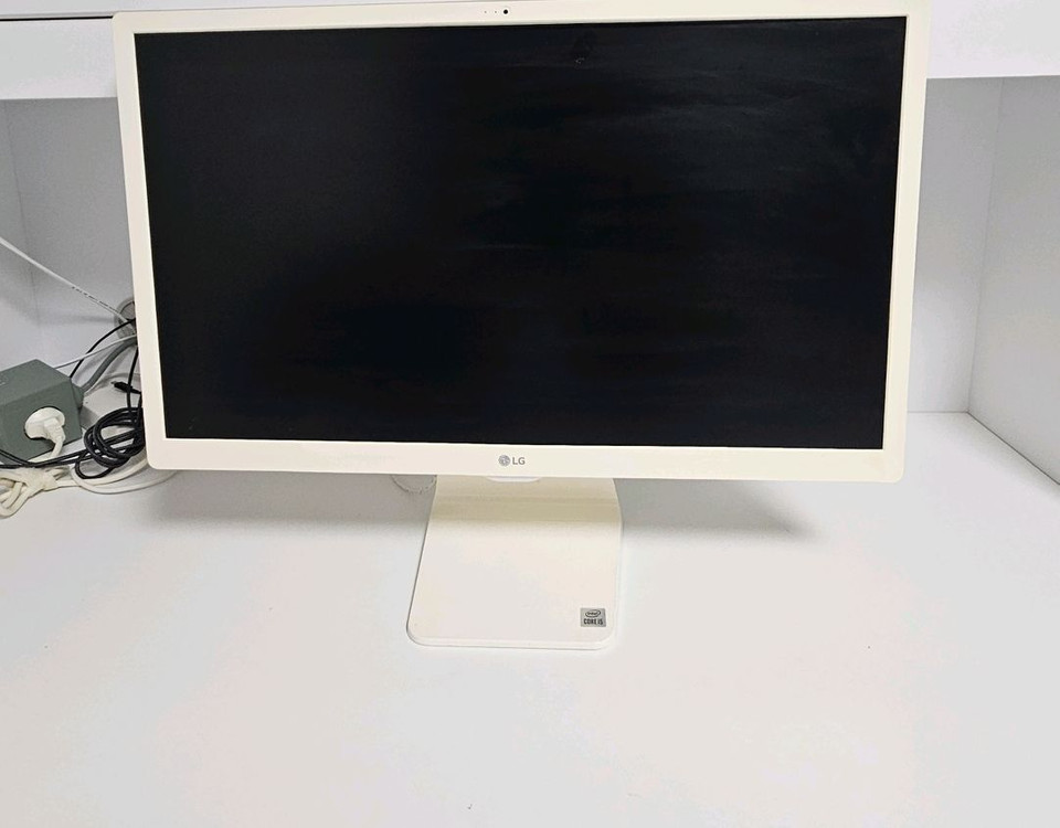 올인원 PC 22인치 LG 22V27 일체형 컴퓨터 이미지