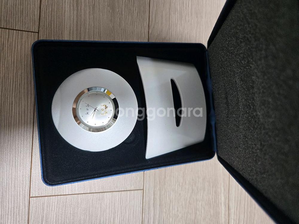 박근혜 대통령 탁상시계 새상품 택포--0