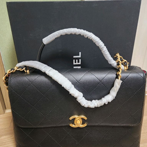 샤넬 플랩 숄더백