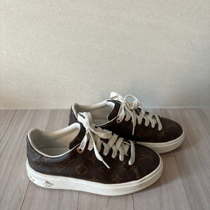 루이비통스니커즈