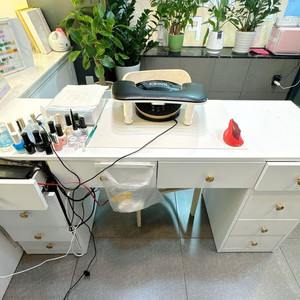 네일테이블 패디의자 네일시술대 중고네일가구 정리합니다