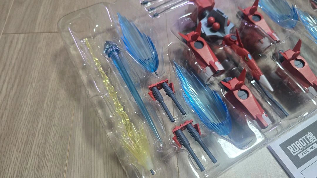 반다이 로봇혼 모비우스 제로 이미지