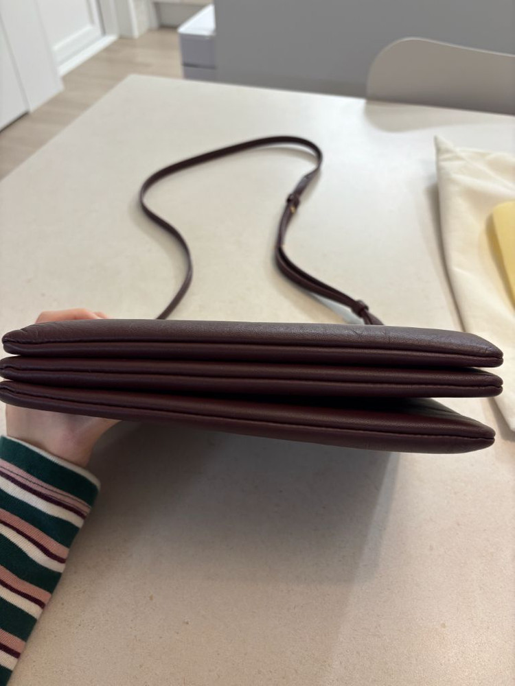 올드셀린 트리오백 버건디 이미지