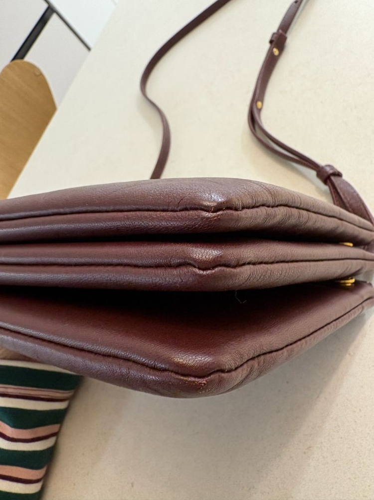 올드셀린 트리오백 버건디 이미지