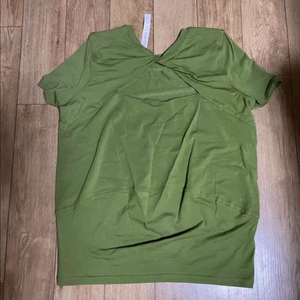 룰루레몬 여자 반팔티 - 새제품