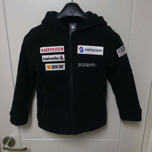 데상트 아우디 후리스 130호