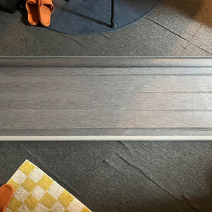 세련 된 그레이 색상 블라인드 판매합니다