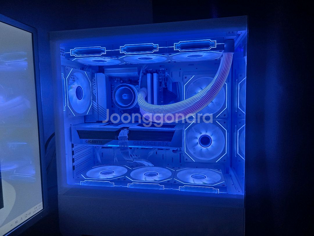 라이젠 7800X3D RTX 5070 32G 1TB 게이밍 컴퓨터 PC 본체--3