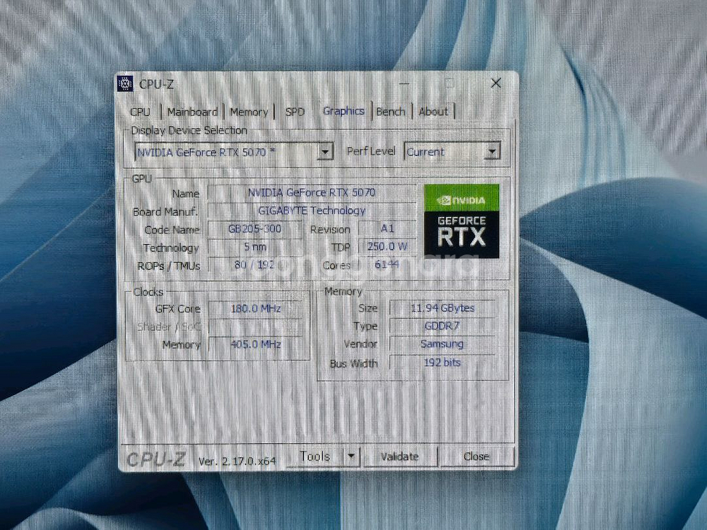 라이젠 7800X3D RTX 5070 32G 1TB 게이밍 컴퓨터 PC 본체--8