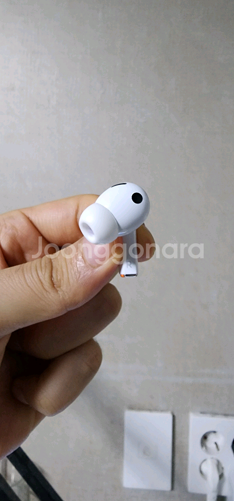 버즈 3 프로 화이트 오른쪽 유닛 판매합니다--0