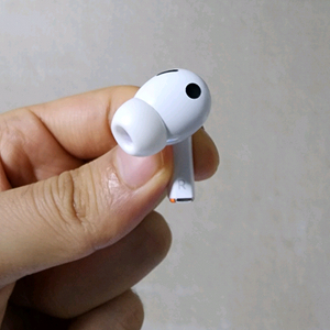 버즈 3 프로 화이트 오른쪽 유닛 판매합니다