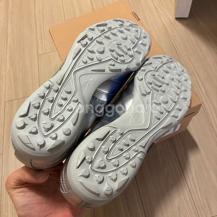 풋살화270 미즈노 새제품--3