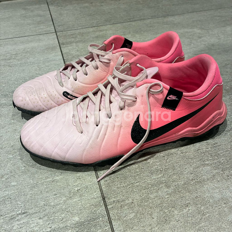 풋살화270 나이키--1