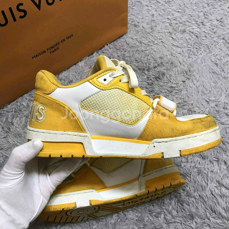 [클로젯][5.5]루이비통 벨크로 스트랩 LV 트레이너 데님 스니커즈--1