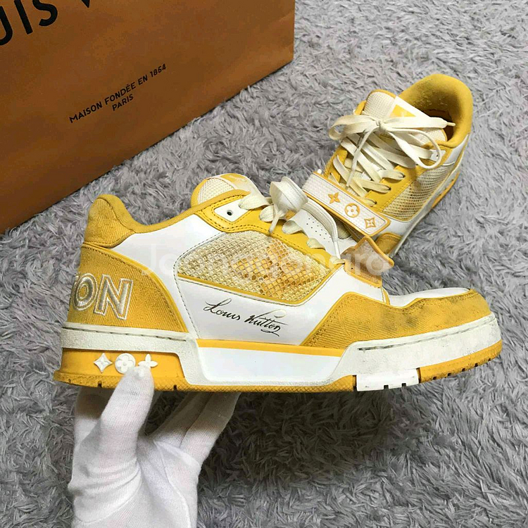 [클로젯][5.5]루이비통 벨크로 스트랩 LV 트레이너 데님 스니커즈--3