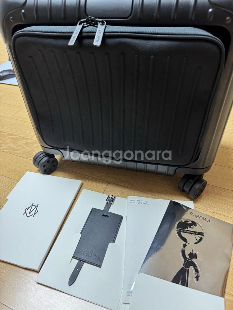 리모와 에센셜 슬리브 컴팩트(무광블랙)--0