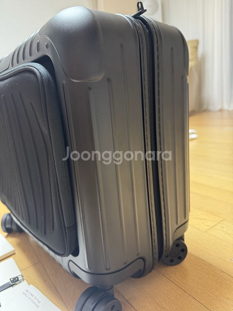 리모와 에센셜 슬리브 컴팩트(무광블랙)--3