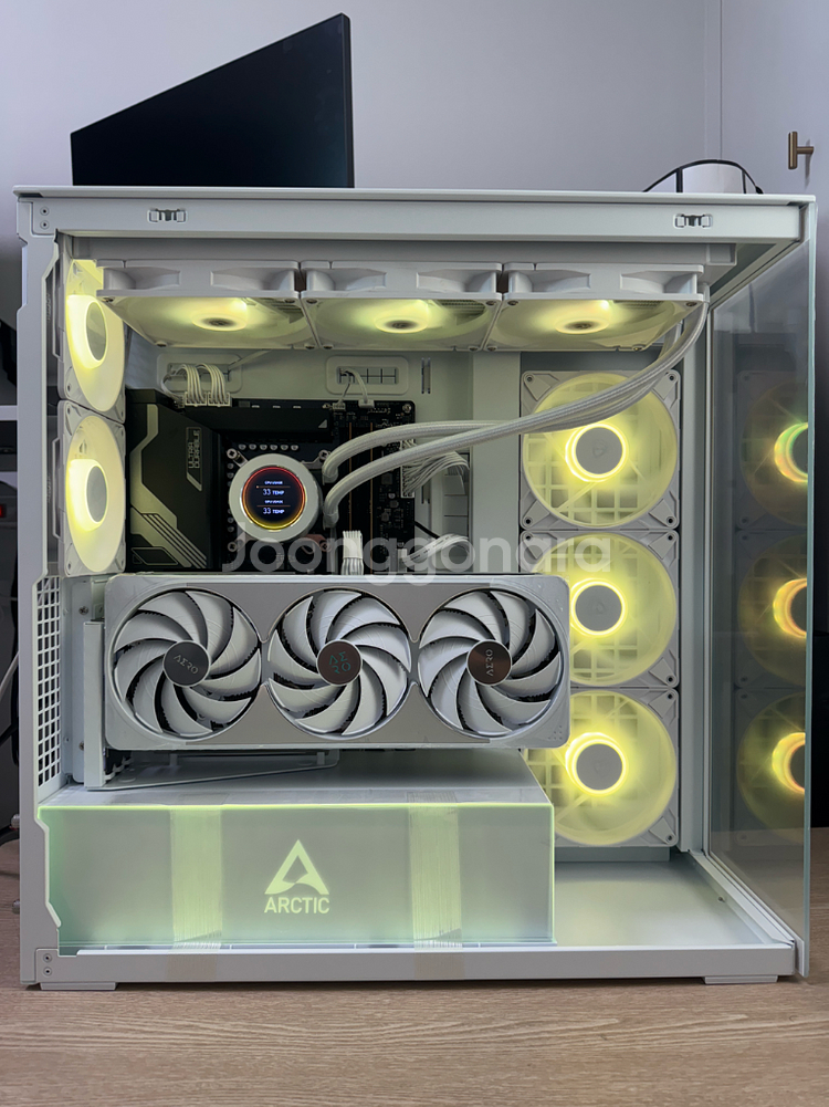 [작업용 PC] Intel i7 14700K + RTX 5070Ti--1