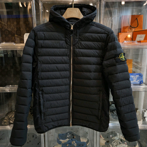 [정품/새상품급] 스톤아일랜드 후드 룸우븐 경량패딩 무광 블랙 점퍼 L