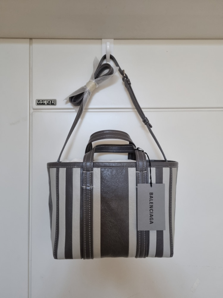 (정품새상품)발렌시아가 바베스 램스킨 토드백 스몰--2