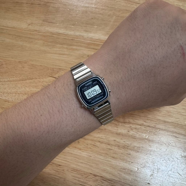카시오 레트로 손목시계 여성용 빈티지 전자시계 (A급)--2