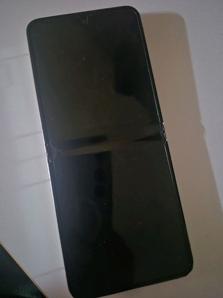 삼성 갤럭시 Z플립5 512GB 팝니다.--1